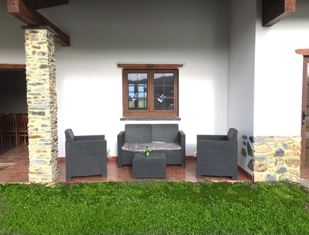 La Casa Vieja De Caneo - Apartamentos Rurales 3 Llaves Luarca Buitenkant foto