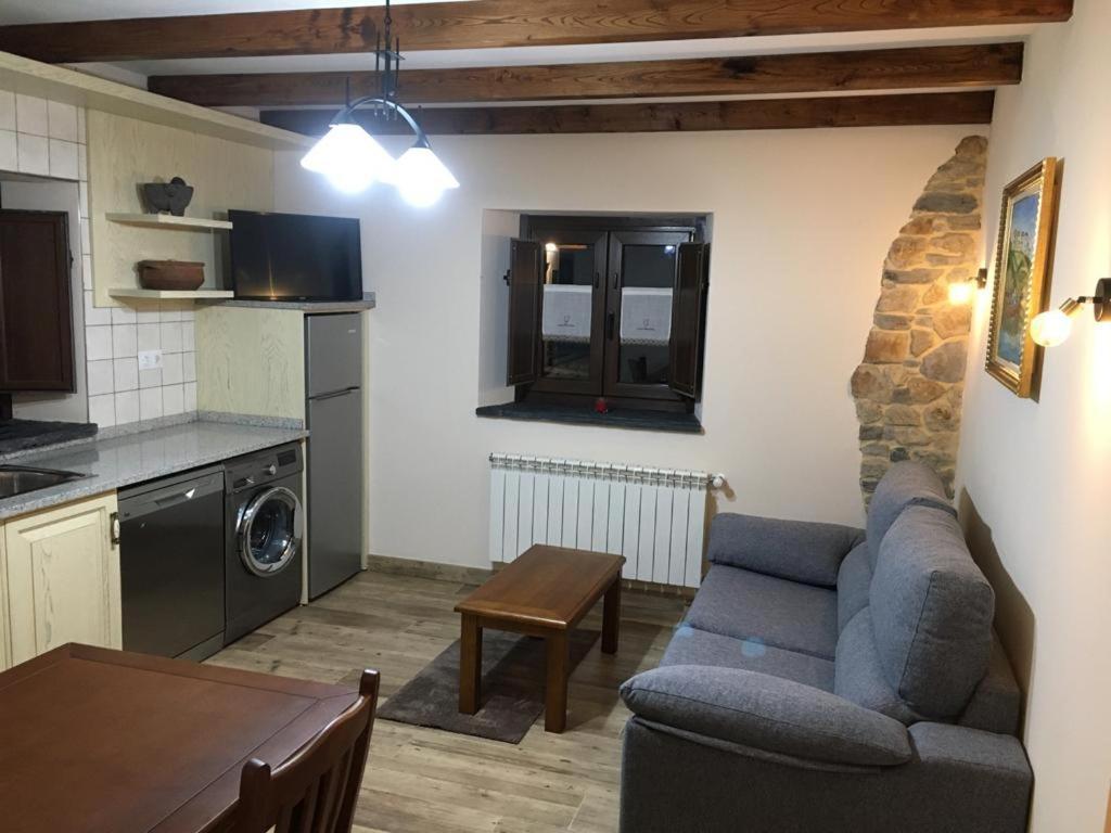 La Casa Vieja De Caneo - Apartamentos Rurales 3 Llaves Luarca Buitenkant foto